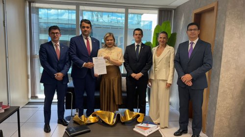 CONAMP reúne-se com conselheira Ivana Cei do CNMP